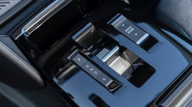 Citroen e-C4 - gear selector